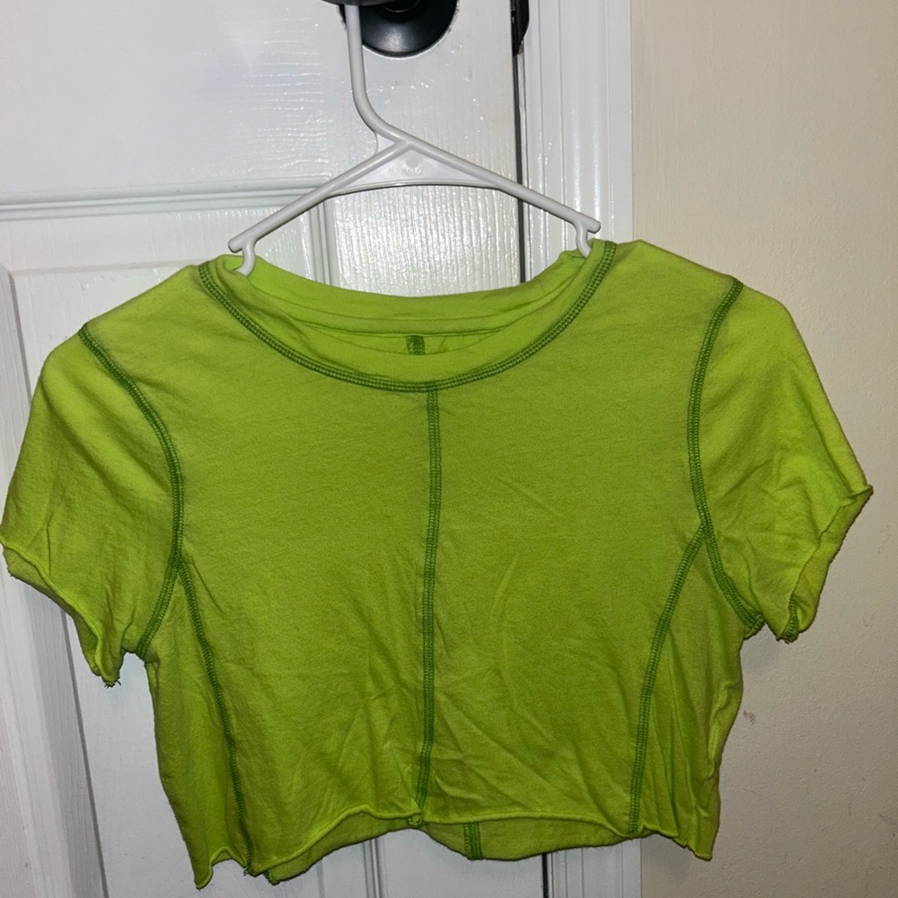 Cropped tee- neon green